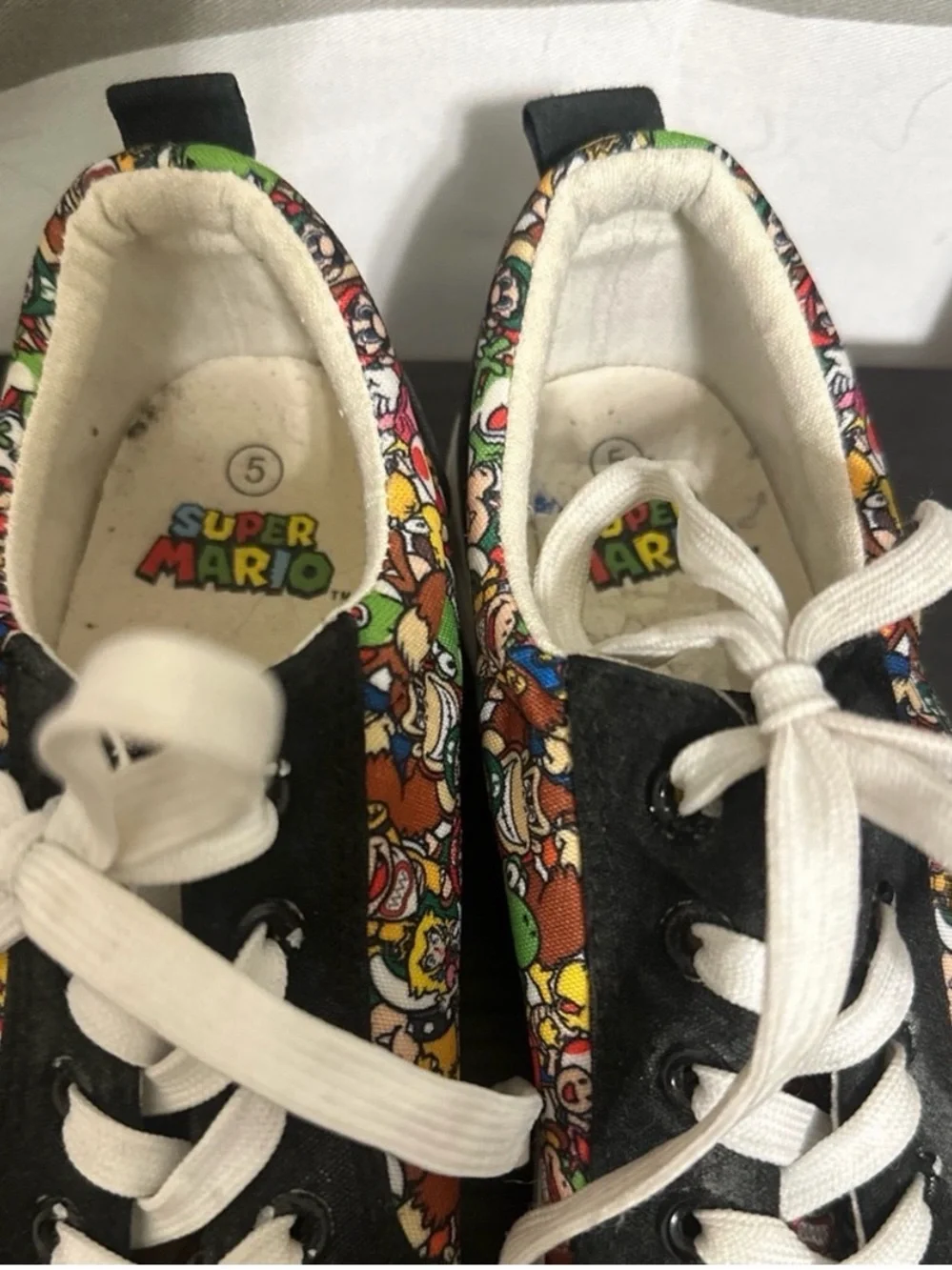 Super Mario X Vans Kids Colorful Cartoon-Print Low-Top Sneakers with White Sole
